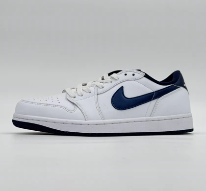 کفش نایک ایر جردن وان لو متالیک ناوی NIKE AIR JORDAN 1 LOW METALLIC NAVY کد 222