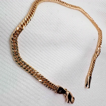 دستبند ژوپینگ طرح کارتیه ظریف (کوبان) رنگ ثابت