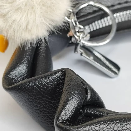 کیف دسته چروک مدل روکوکو همراه با آویز فانتزی