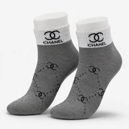 جوراب مچی زنانه پنبه طرح شنل (Chanel) طوسی روشن