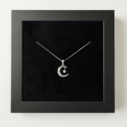 گردنبند نقره مدل ماه و آویز ستاره نگین‌دار