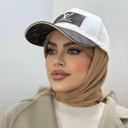 کلاه بیسبالی وارداتی lv کتان با نقاب چرم