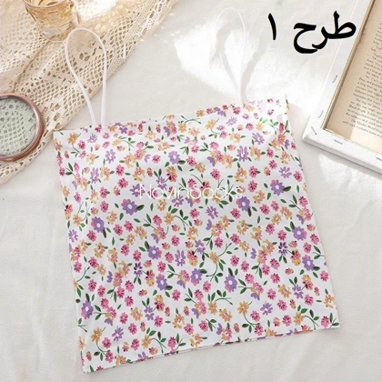 کراپ تاپ گل‌گلی