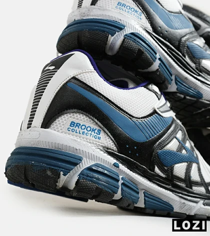کفش کتانی بزرگ پا سفید آبی مشکی BROOKS adrenaline gts 22