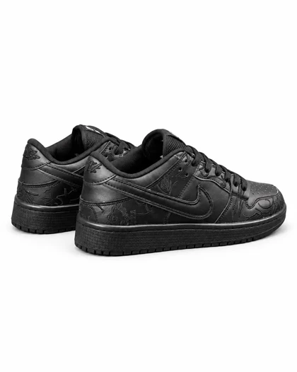 کتانی مردانه مدل نایک جردن SB گلدوزی مشکی Nike Jordan
