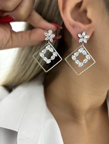 گوشواره مجلسی زنانه آویز لوزی 880