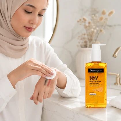 ژل پاک کننده آرایش میسلار نوتروژینا مدل Clear & Soothe حجم 200 میلی لیتر