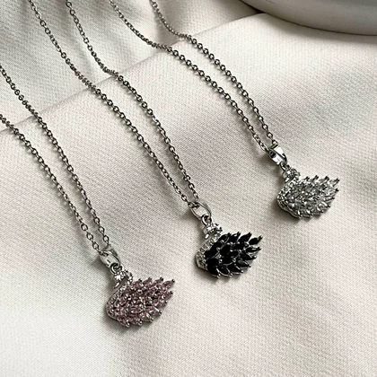 گردنبند نگین‌دار قو