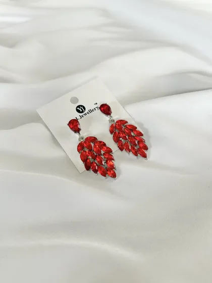 گوشواره مجلسی فول نگین طرح برگ