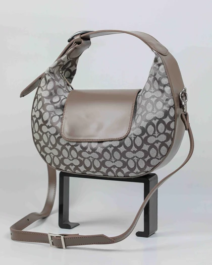 601 - کیف کوچ 601