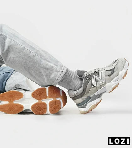 کفش کتانی تمام طوسی زیر سفید NEW BALANCE 9060