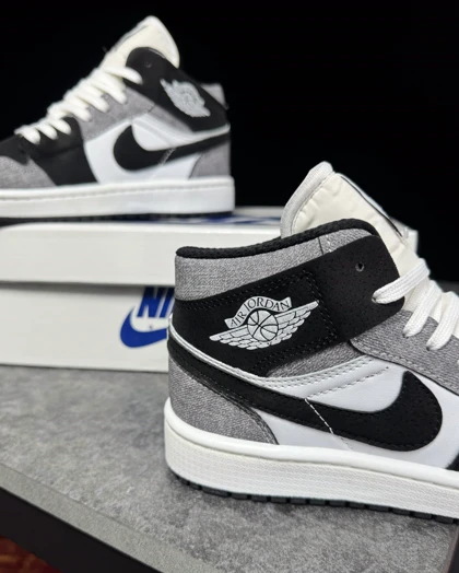 کتانی جردن وان ساق‌دار