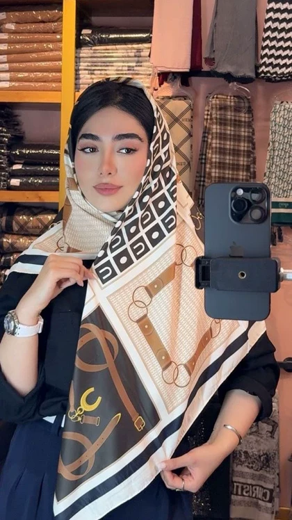 روسری ابریشمی
