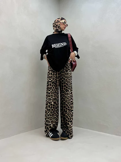 تیشرت BEHIND