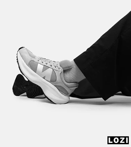 کفش کتانی مردانه طوسی NEW BALANCE 547