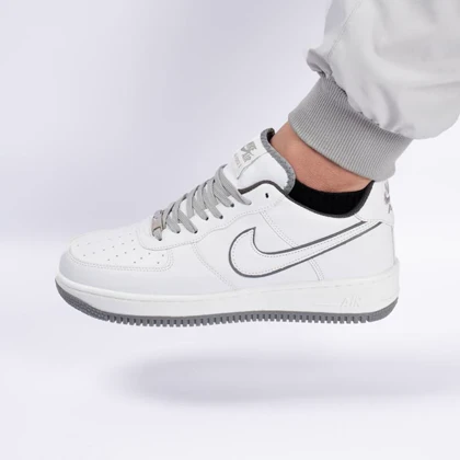 کفش کتانی اسپرت مردانه رنگ سفید طوسی مدل نایک NIKE AIR FORCE