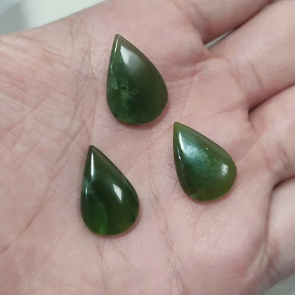 3 عدد سنگ یشم معدنی مناسب نیم ست