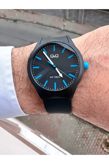 ساعت qandq qandq