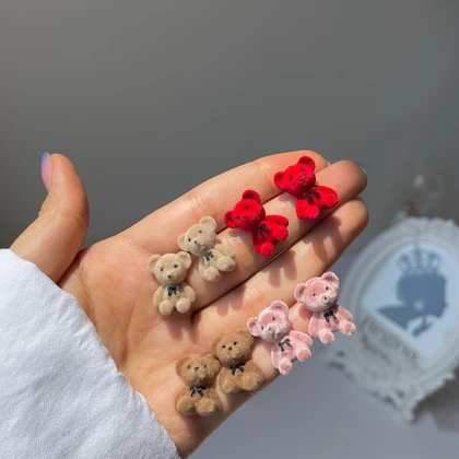 گوشواره عروسکی
