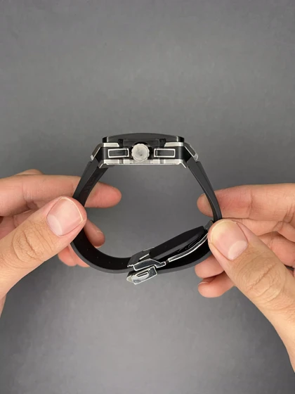 ساعت مچی اوبلو بند صفحه مربعی قاب سیلور Hublot Square Bang Unico