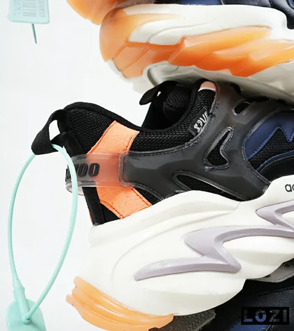 کفش کتانی مردانه مشکی آبی Adidas A700