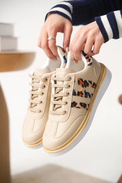 کتانی زنانه داکستورز daxtors