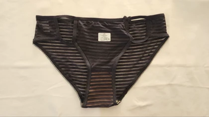 شورت زنانه تور طرح راه راه کد: 1031