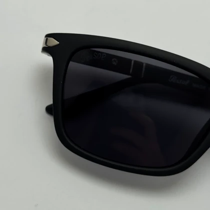 عینک آفتابی پلاریزه پرسول PERSOL مستطیلی لولا فنری کد P 8016 - عینک رانندگی - سایز متوسط