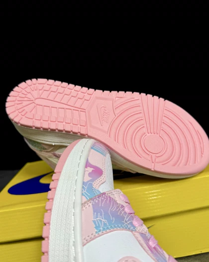 کتانی جردن ساق‌دار دراگون