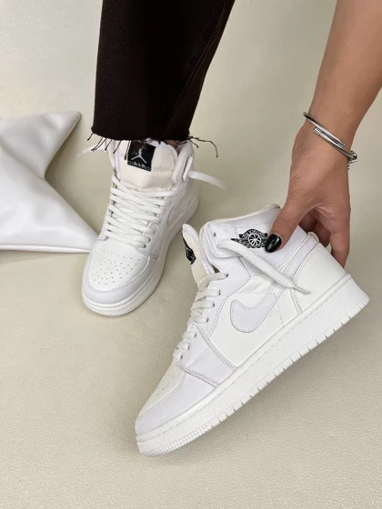 کتانی ونس ساق‌دار زنانه نایکی استایل جردن وان NIKE JORDAN 1 کد 912 دختر طهرونی