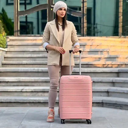 چمدان سایز متوسط وارداتی ماندیرو مدل MANDIRO - MDR190 MEDIUM