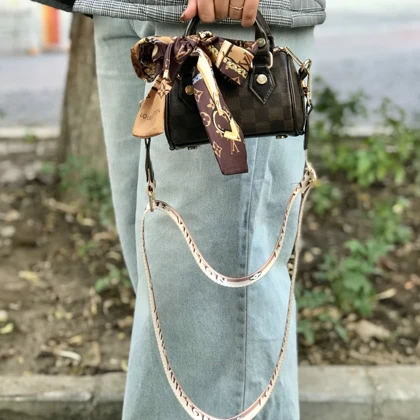 کیف زنانه LV (لویی ویتون) شال دار وارداتی کد 1588