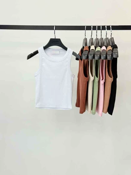 تاپ یقه گرد