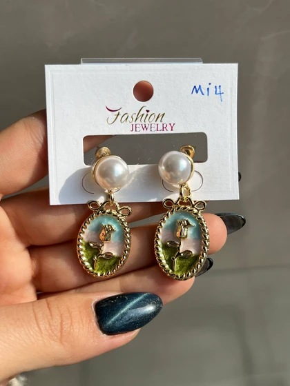 گوشواره مینا کاری Mi4