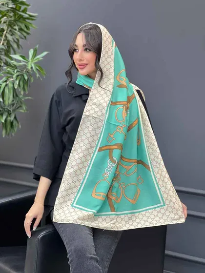 شال گوچی طرح کمربندی