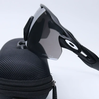 عینک برند OAKLEY کد 181392