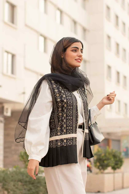 جلیقه زنانه بلند باتیک طلاکوب مدل گل نقش