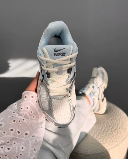 کتانی نایک وی پنج رانر آبی Nike V5k RNR SUMMIT white blue