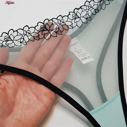 ست شورت و سوتین زنانه شیشه ای فنردار سبز روشن برتا کد 5111-2261