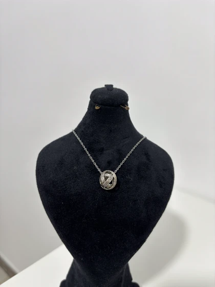 گردنبند نقره زنانه طرح کلاف نخ 995