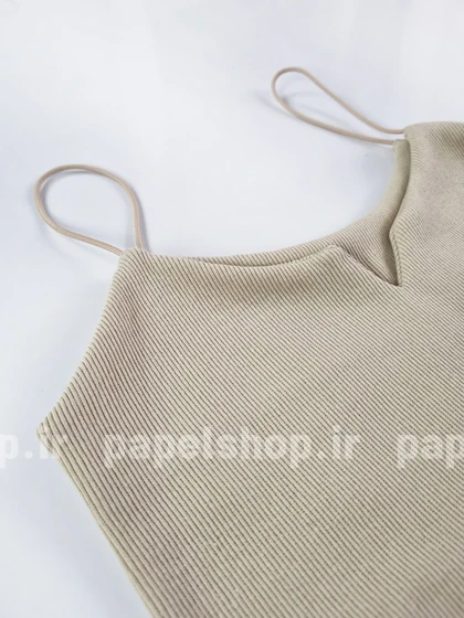 کراپ تاپ کبریتی بند مینیمال یقه گرد چاک‌دار