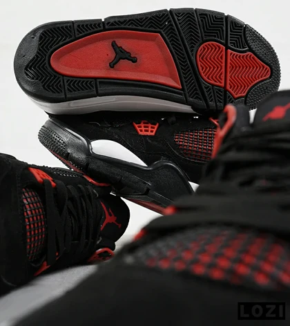 کفش کتانی مردانه مشکی قرمز Nike air jordan 4