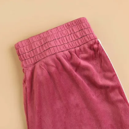 شلوار مخمل خط‌دار