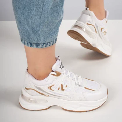 کفش و کتانی زنانه مدل نیوبالانس newbalance رنگ سفید