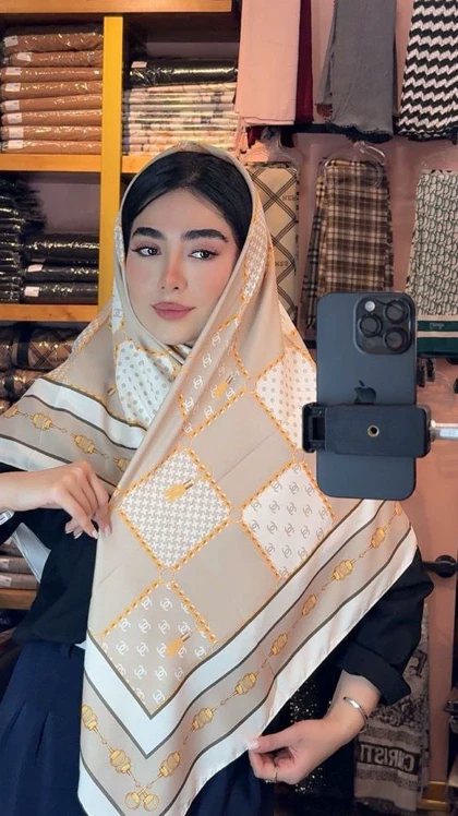 روسری ابریشمی