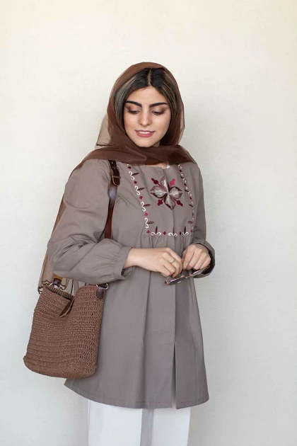 شومیز مانتویی لینن شوکا گلدوزی