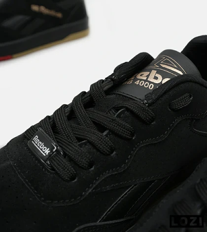 کفش کتانی کلاسیک مشکی کرم Reebok Classic Leather Review