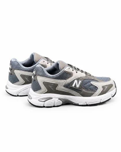 کفش کتانی وبزرگ پا مدل نیوبالانس 725 طوسی سفید New Balance