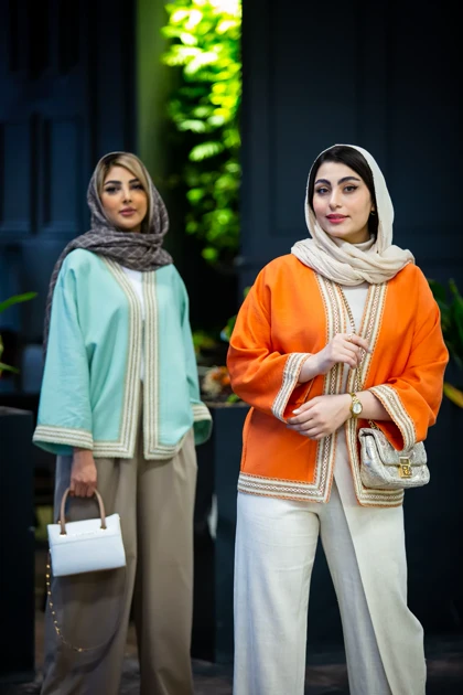 مانتو کرسپو کتی خرجکار کنفی