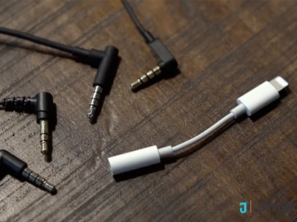 تبدیل اصلی لایتنینگ به aux جک 3.5 میلیمتری اپل Apple Lightning To 3.5mm Headphone Jack Adapter